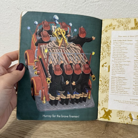 Fire Engine‎ Little Golden Book Pictures by Tibor Gergely 2002 - Picture 13 of 14